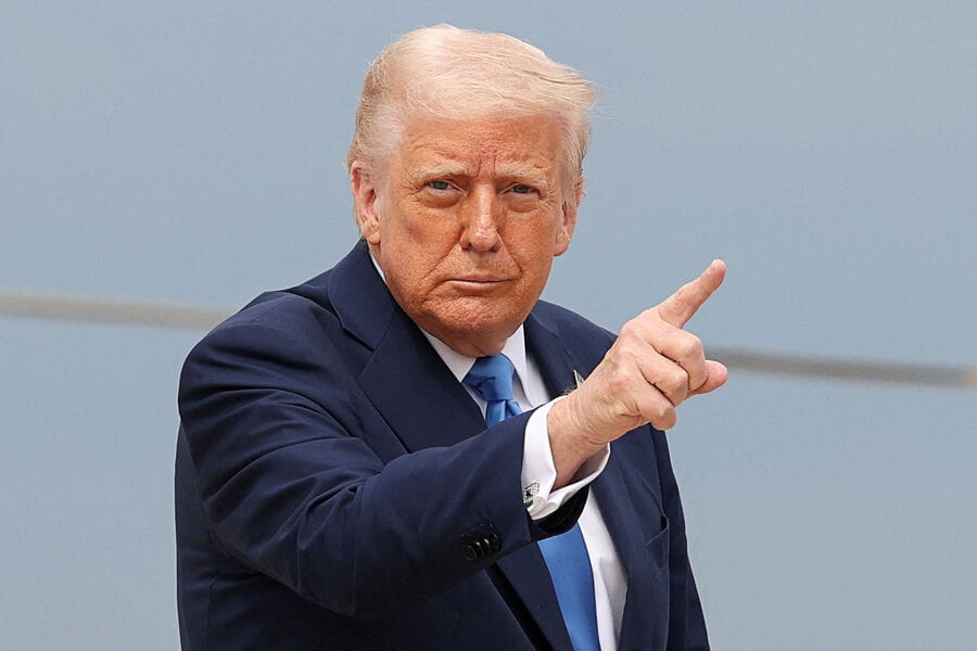 Трамп обещает сохранить «огромные» пошлины на импорт нефти в Индию, если та не прекратит импорт российской 