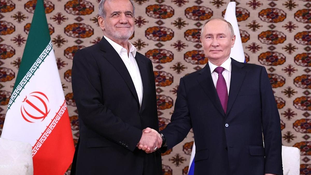 Владимир Путин и президент Ирана Масуд Пезешкиан