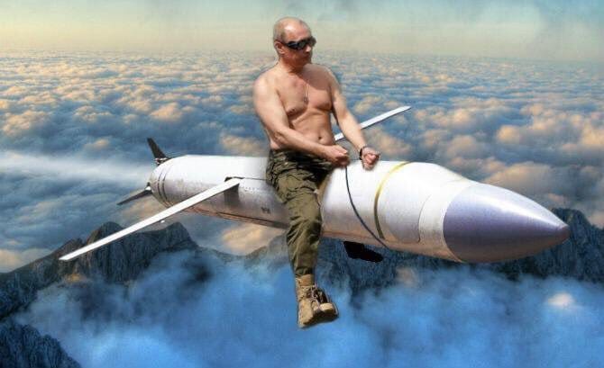 Пара фраз: «Когда в душу насрут». Путин vs персонаж Сорокина