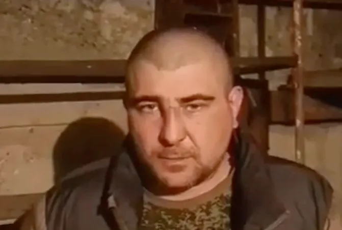 «Вагнеровцы» взяли в плен подполковника ВС РФ. Его обвиняют в минировании путей отхода из Бахмута для наемников — видео допроса