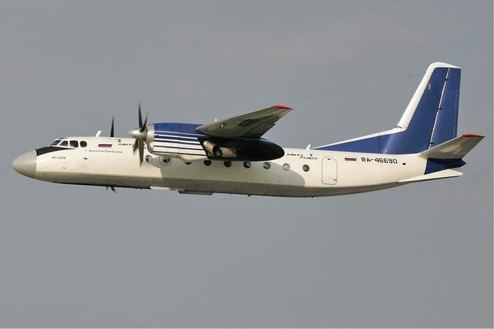 Baza: В Воронежской области потерпел крушение самолет Ан-24, он мог быть сбит